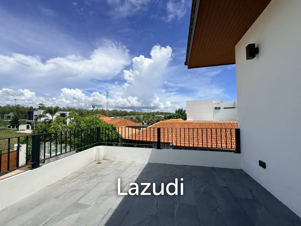 Modern Luxury 2-Story Estate near Mabprachan Lake, Pattaya