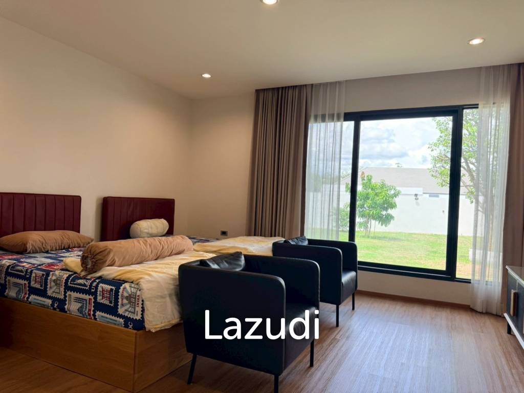 Modern Luxury 2-Story Estate near Mabprachan Lake, Pattaya