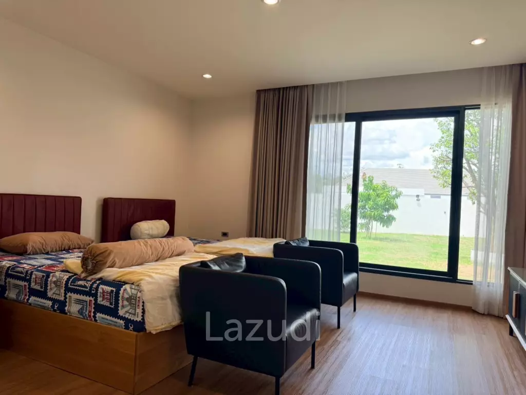 Modern Luxury 2-Story Estate near Mabprachan Lake, Pattaya