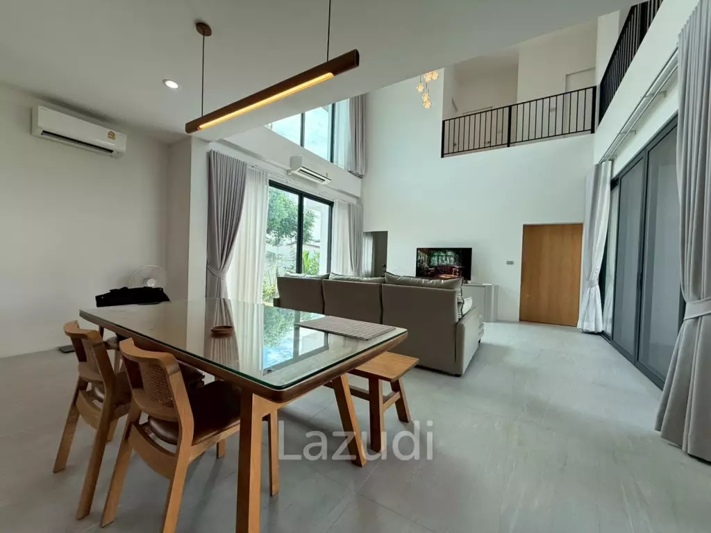 Modern Luxury 2-Story Estate near Mabprachan Lake, Pattaya