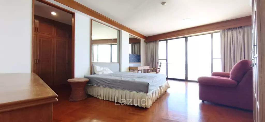 Grand Ocean Front Living at Royal Cliff Garden, Pratumnak