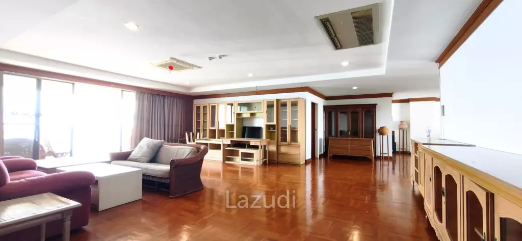 Grand Ocean Front Living at Royal Cliff Garden, Pratumnak