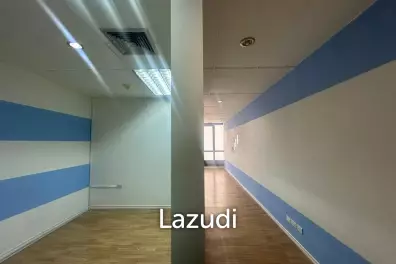 50 sqm office for rent at 253 Asoke Building Khlong Toei Nuea Bangkok