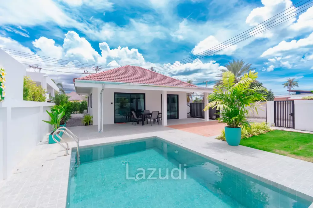 ST GEORGE'S PARK : Cozy 2 Bed Pool villa