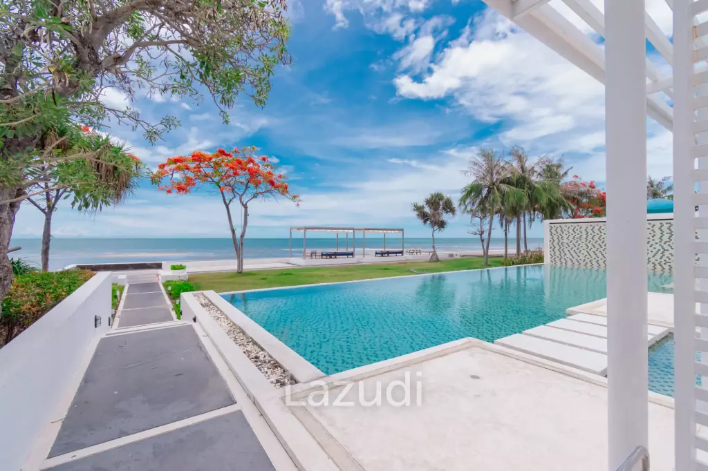 THE CREST SANTORA :  2 Bed Beachfront Pool villa
