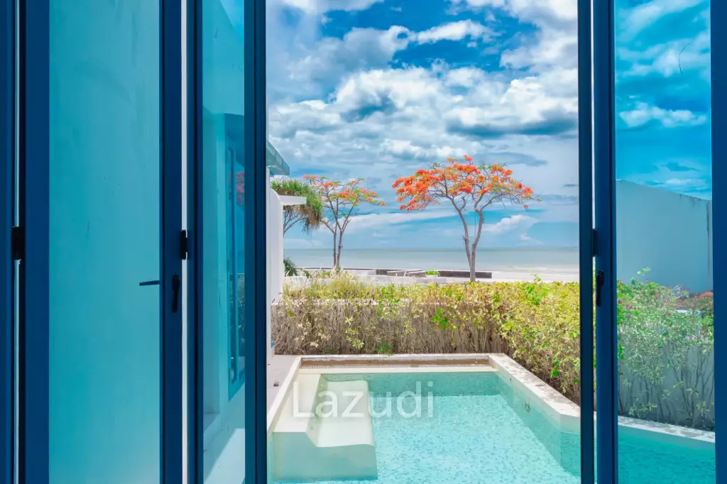 THE CREST SANTORA :  2 Bed Beachfront Pool villa