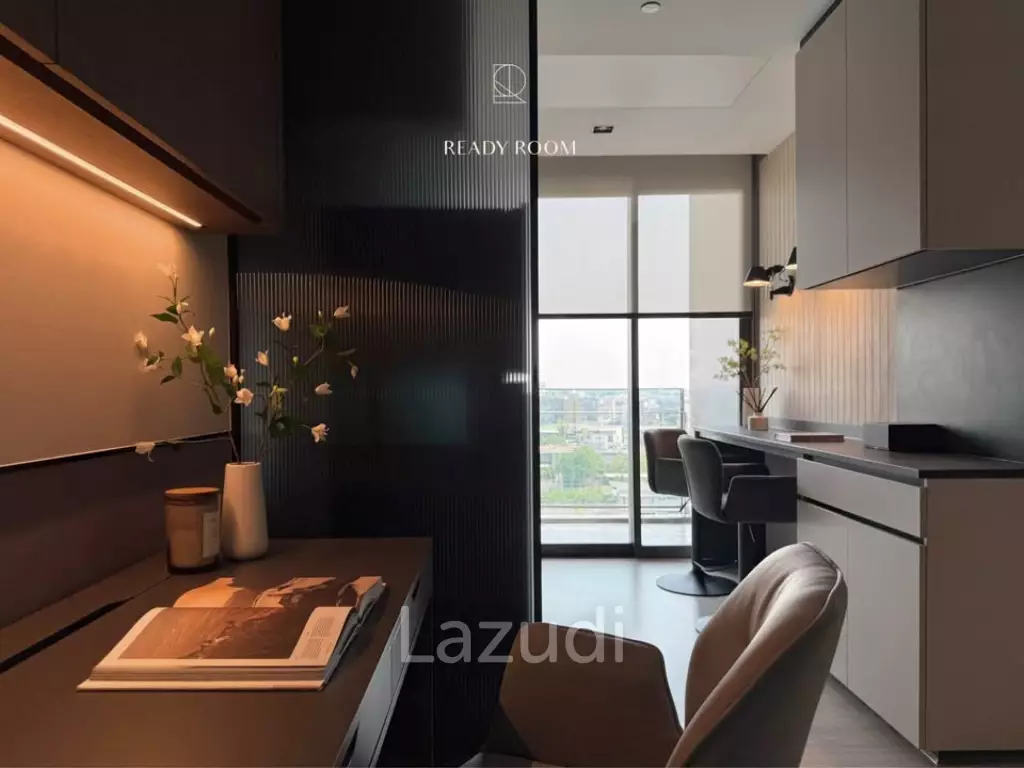 45 sqm modern 1 bedroom condo on 10th floor at The Room Sukhumvit 38 Phra Khanong