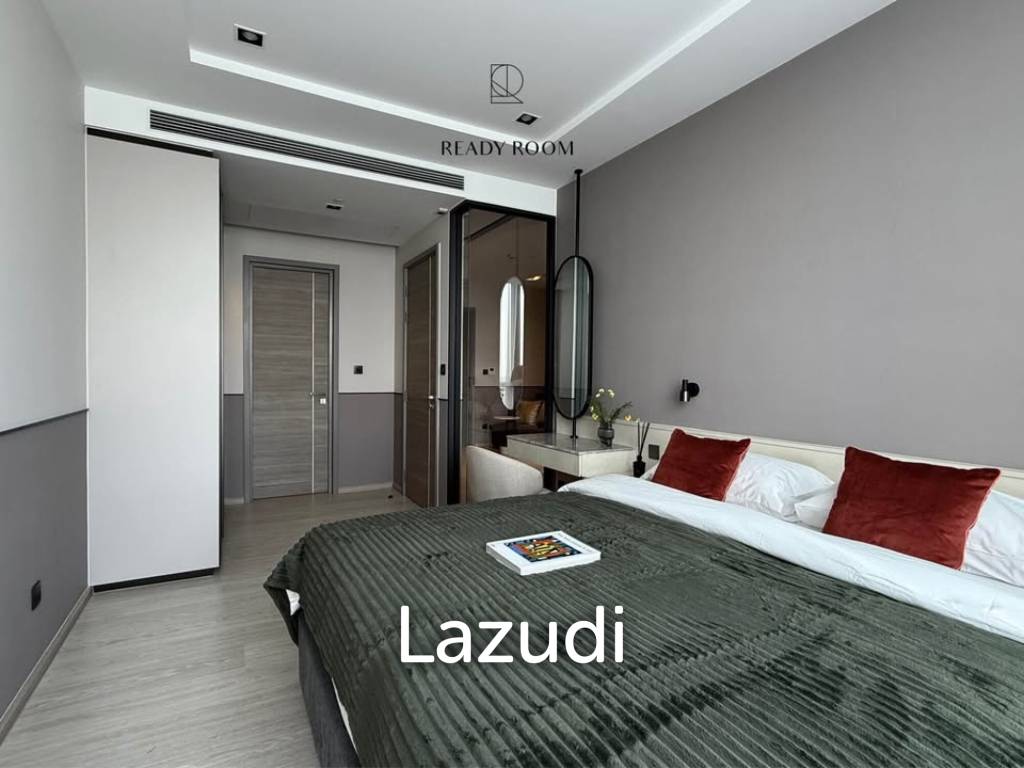45 sqm modern 1 bedroom condo on 10th floor at The Room Sukhumvit 38 Phra Khanong