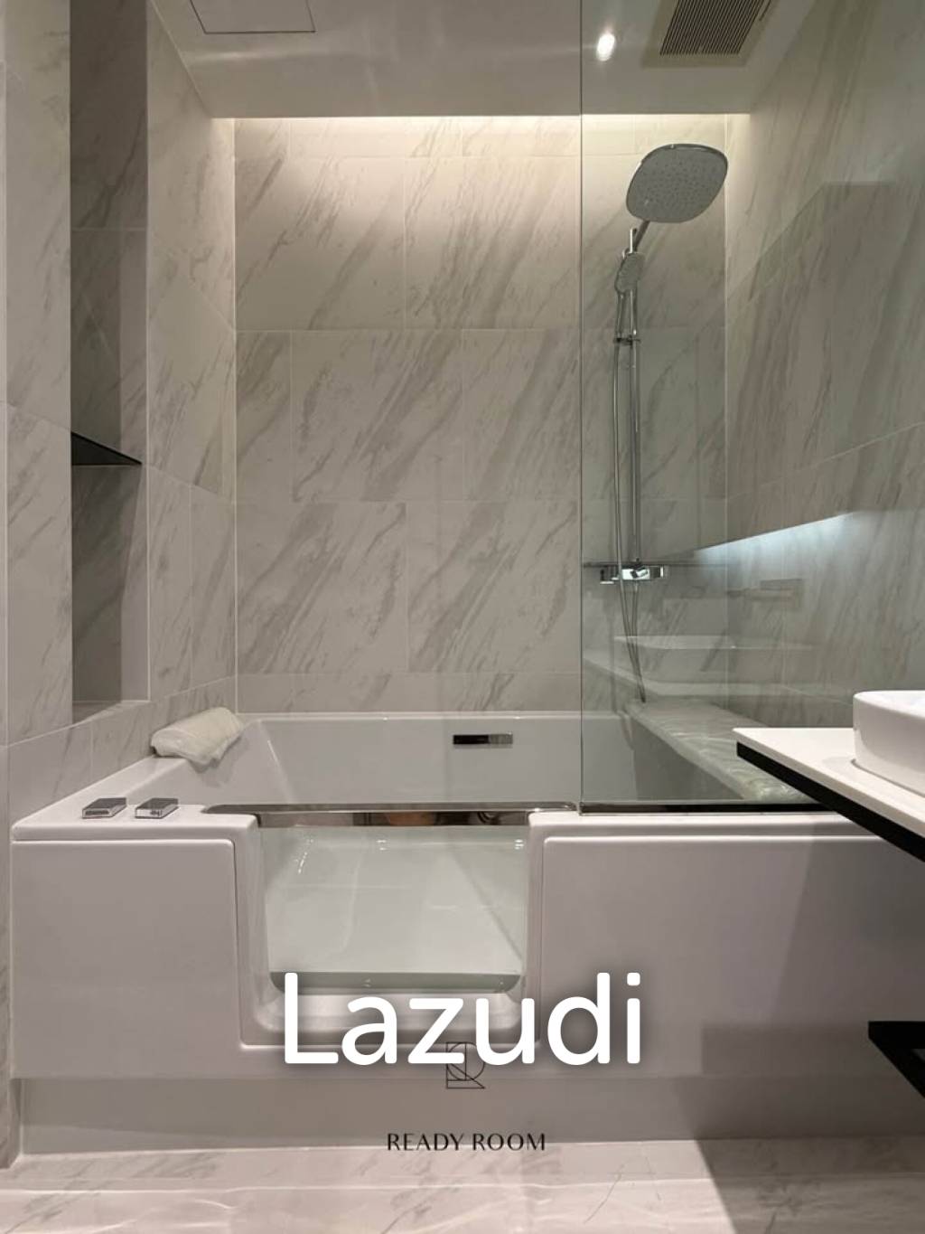 45 sqm modern 1 bedroom condo on 10th floor at The Room Sukhumvit 38 Phra Khanong