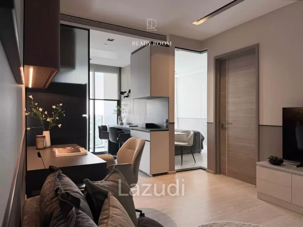 45 sqm modern 1 bedroom condo on 10th floor at The Room Sukhumvit 38 Phra Khanong