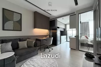 45 sqm modern 1 bedroom condo on 10th floor at The Room Sukhumvit 38 Phra Khanong
