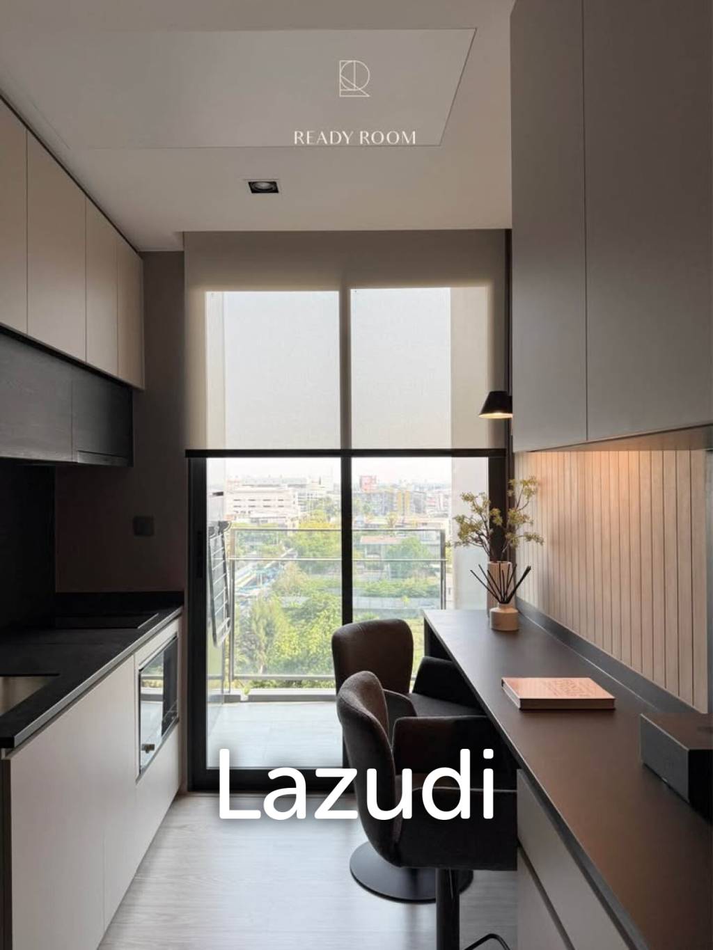 45 sqm modern 1 bedroom condo on 10th floor at The Room Sukhumvit 38 Phra Khanong
