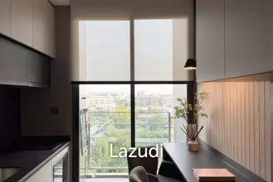 45 sqm modern 1 bedroom condo on 10th floor at The Room Sukhumvit 38 Phra Khanong