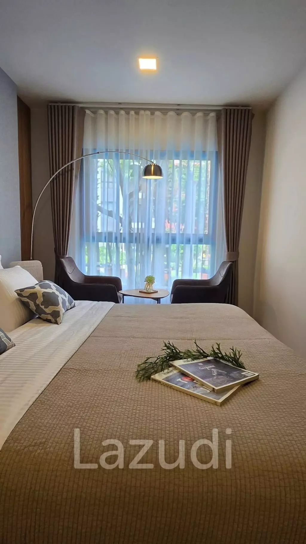Cabanas : Modern 2BR Tropical Design with Pool Access.