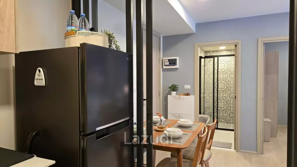 Cabanas : Modern 2BR Tropical Design with Pool Access.