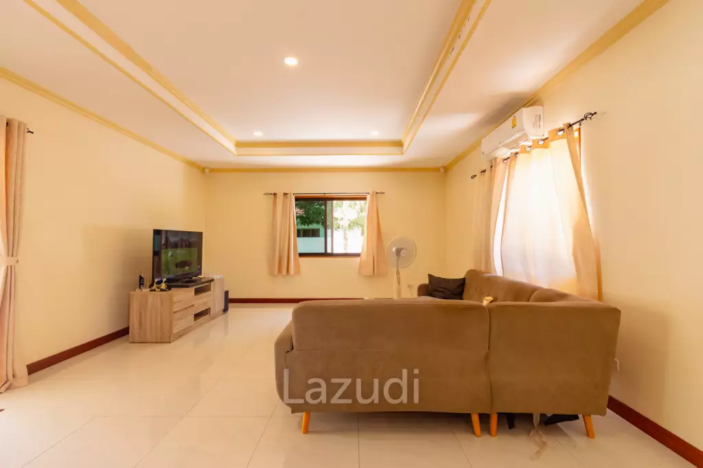 SPACIOUS 4-BEDRROOMS POOL VILLA WITH GUEST HOUSE
