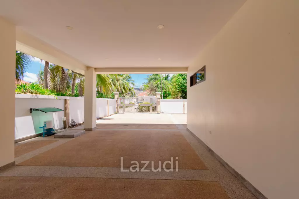 SPACIOUS 4-BEDRROOMS POOL VILLA WITH GUEST HOUSE