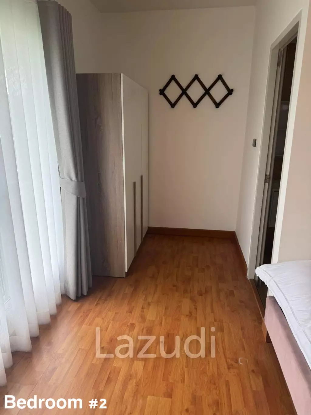 4 Bedrooms House for Rent near international school