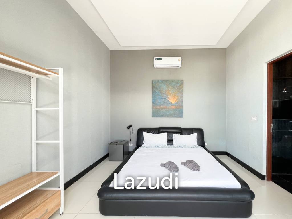 Modern 4BR Pool Villa with  Garden in Hua Hin