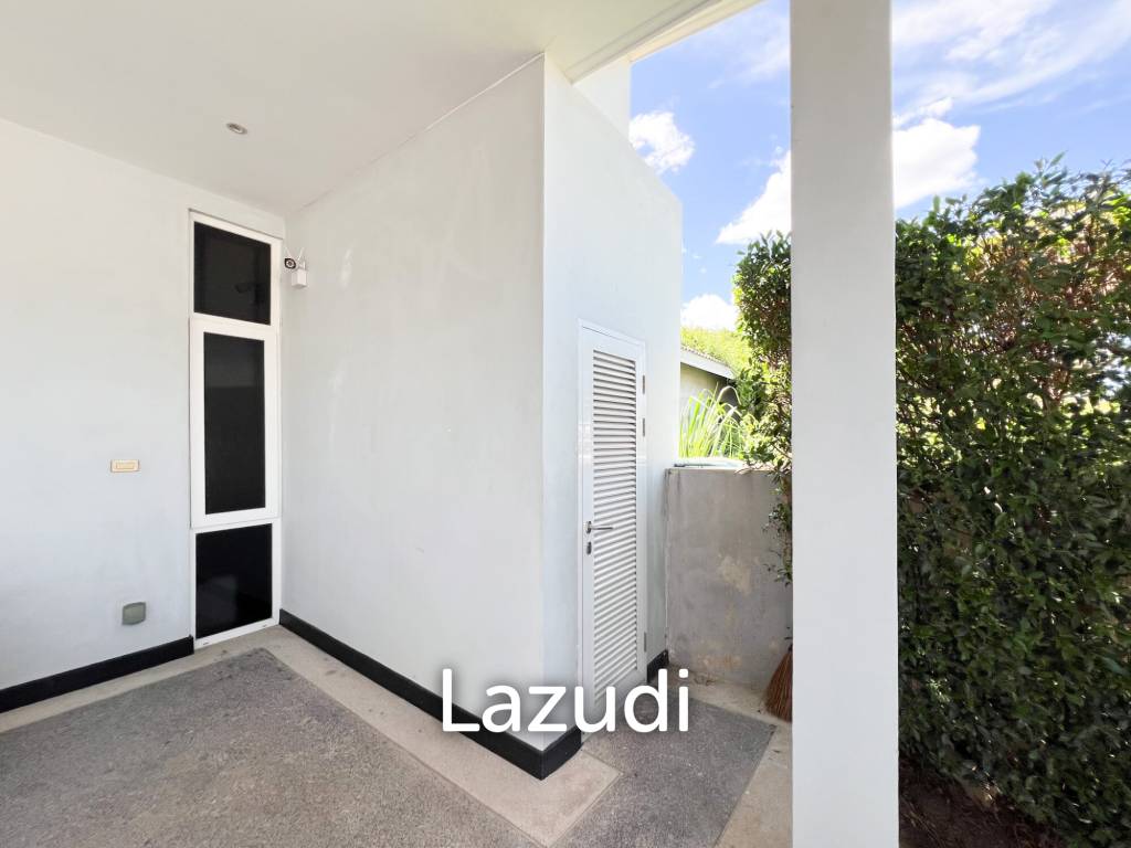Modern 4BR Pool Villa with  Garden in Hua Hin