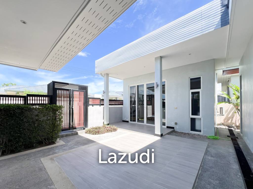 Modern 4BR Pool Villa with  Garden in Hua Hin