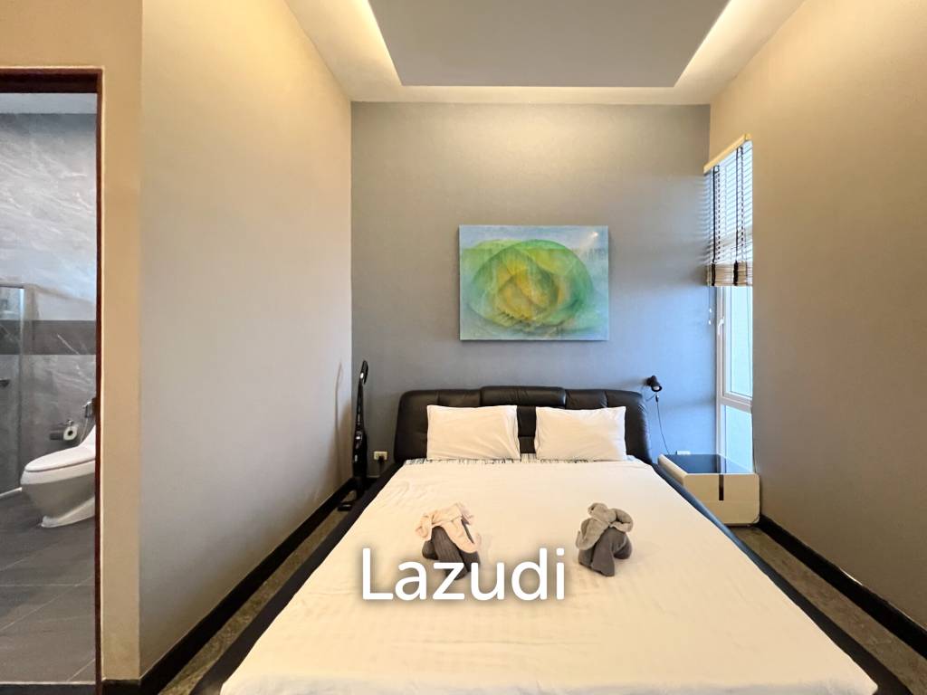 Modern 4BR Pool Villa with  Garden in Hua Hin