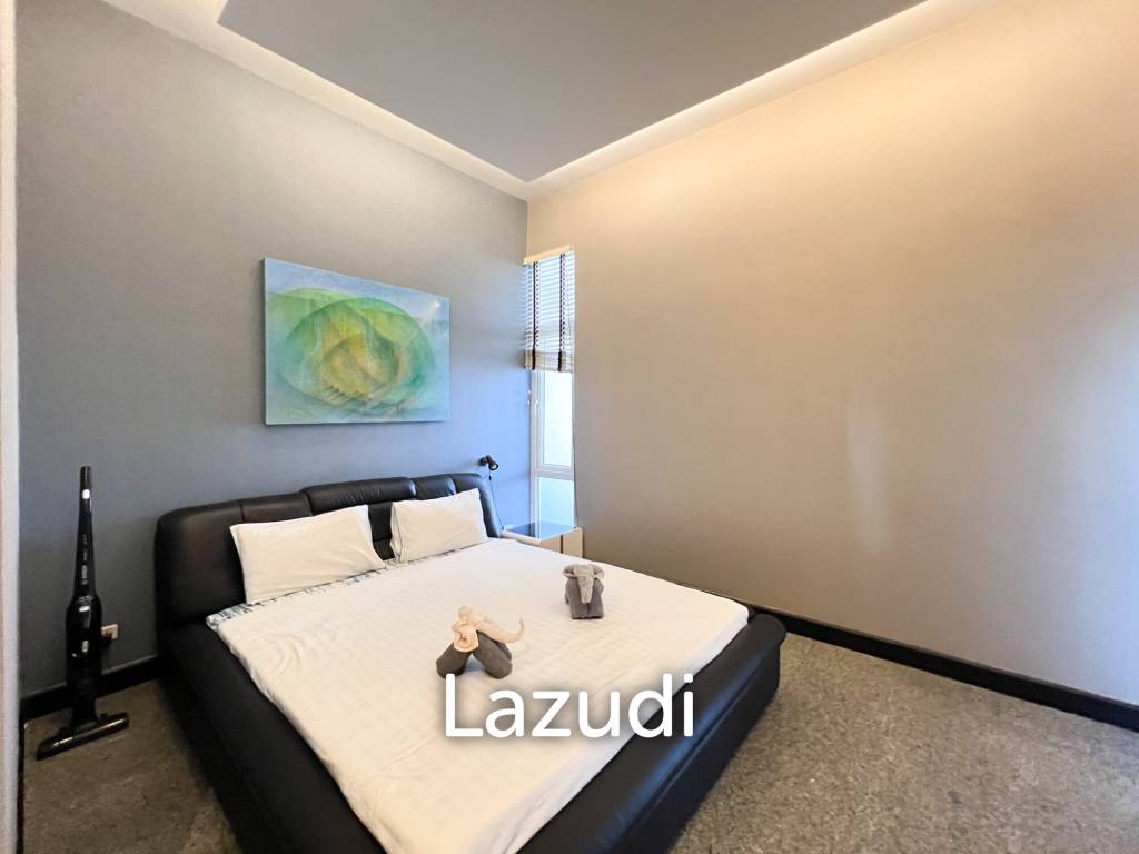 Modern 4BR Pool Villa with  Garden in Hua Hin