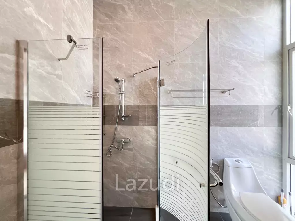 Modern 4BR Pool Villa with  Garden in Hua Hin