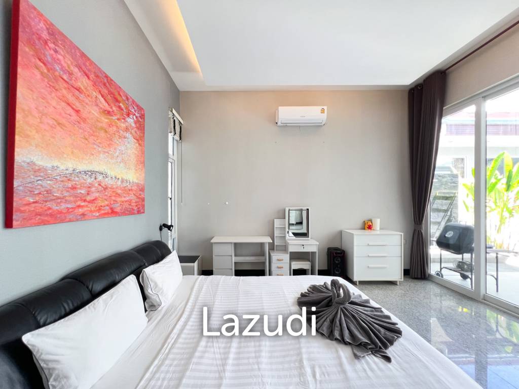 Modern 4BR Pool Villa with  Garden in Hua Hin