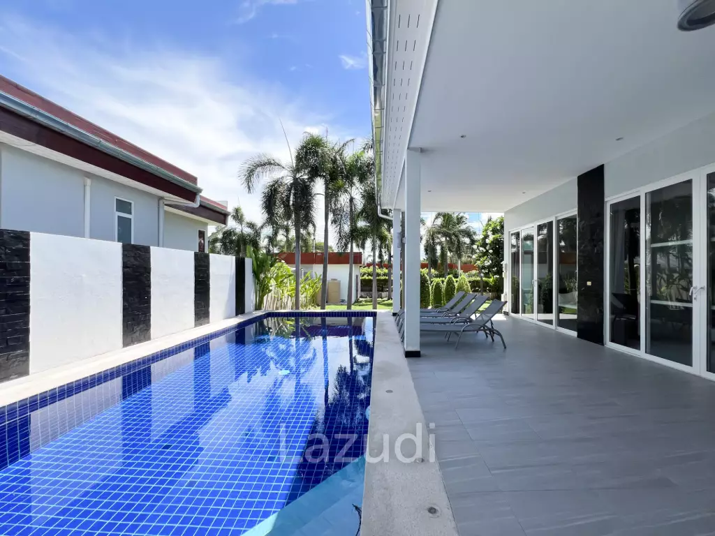 Modern 4BR Pool Villa with  Garden in Hua Hin