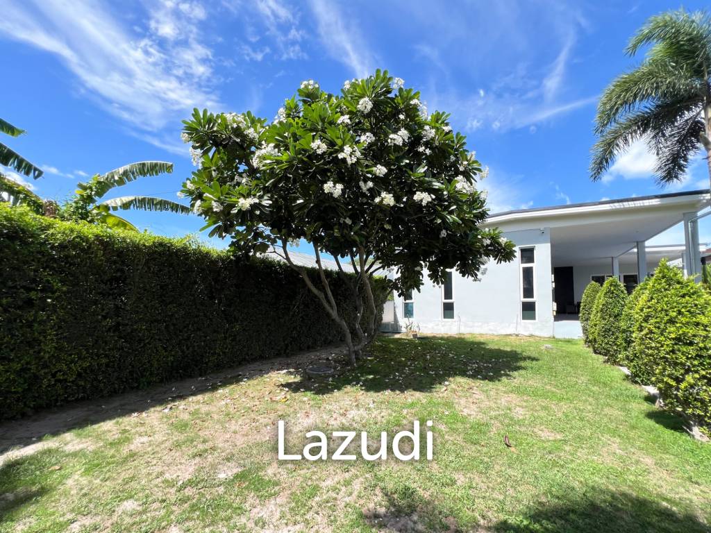 Modern 4BR Pool Villa with  Garden in Hua Hin
