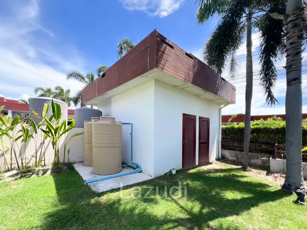 Modern 4BR Pool Villa with  Garden in Hua Hin