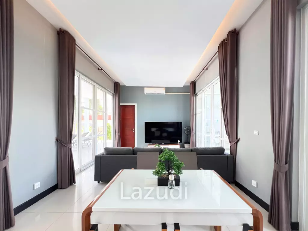 Modern 4BR Pool Villa with  Garden in Hua Hin