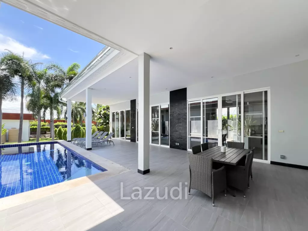 Modern 4BR Pool Villa with  Garden in Hua Hin