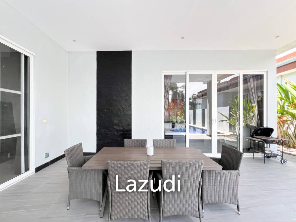 Modern 4BR Pool Villa with  Garden in Hua Hin