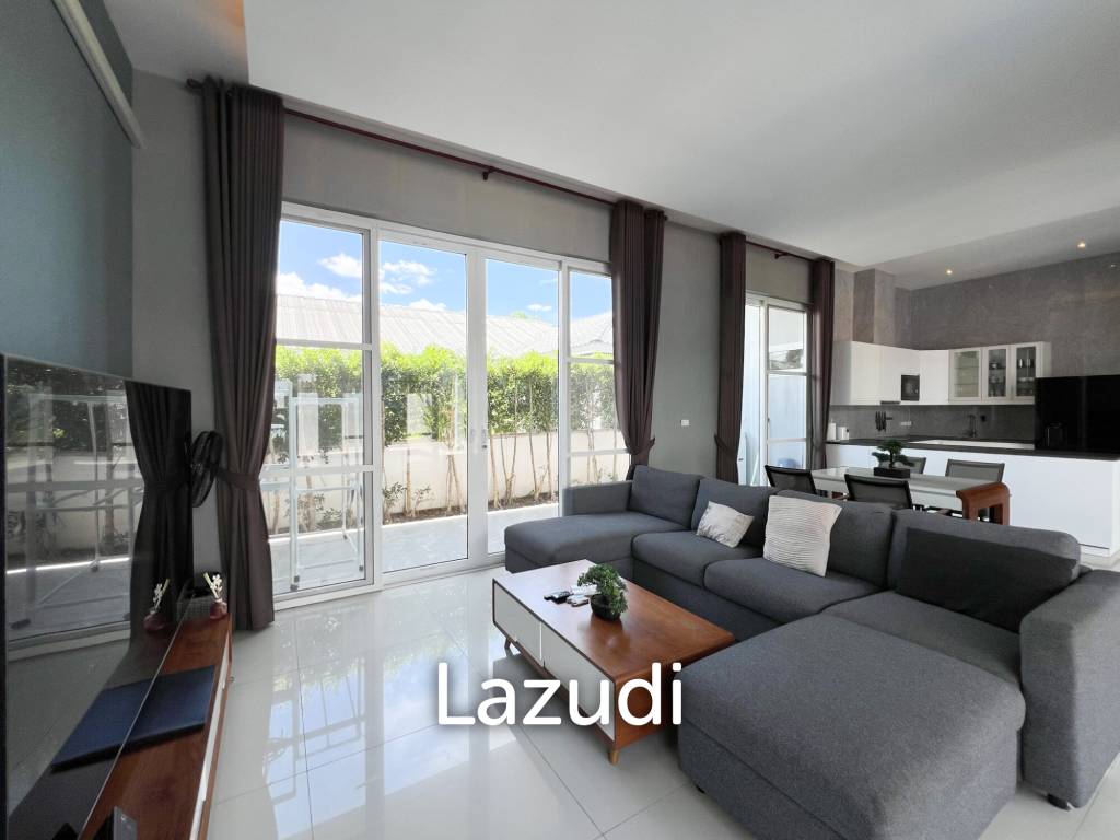Modern 4BR Pool Villa with  Garden in Hua Hin