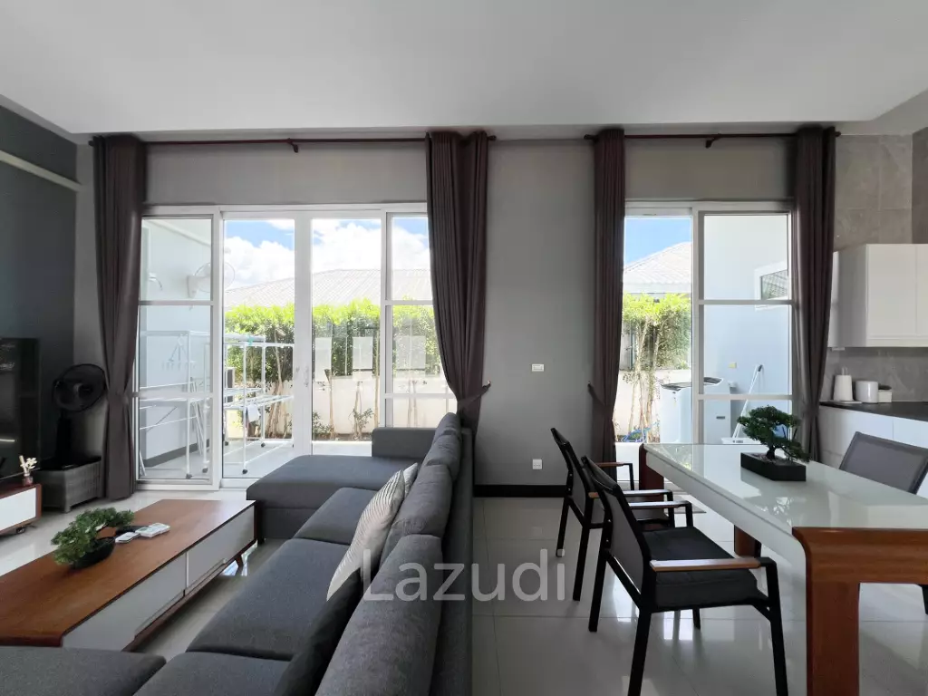 Modern 4BR Pool Villa with  Garden in Hua Hin