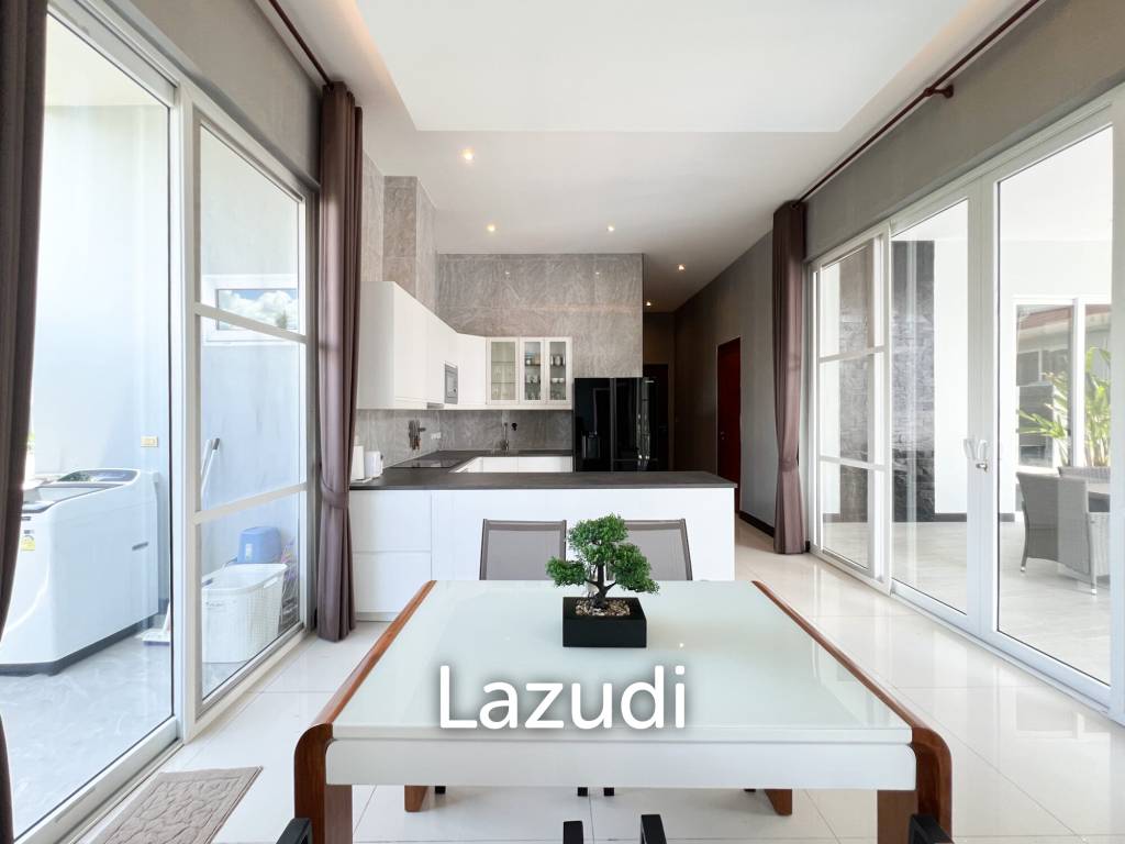 Modern 4BR Pool Villa with  Garden in Hua Hin