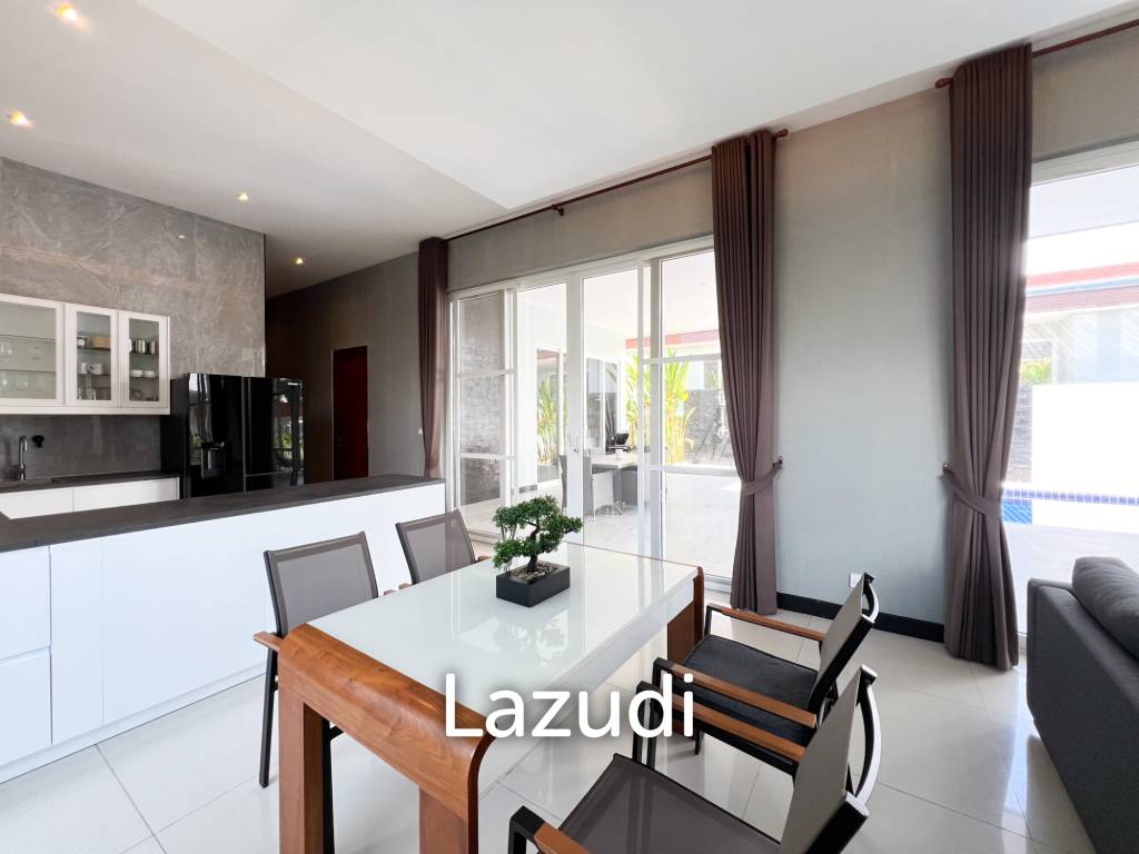Modern 4BR Pool Villa with  Garden in Hua Hin
