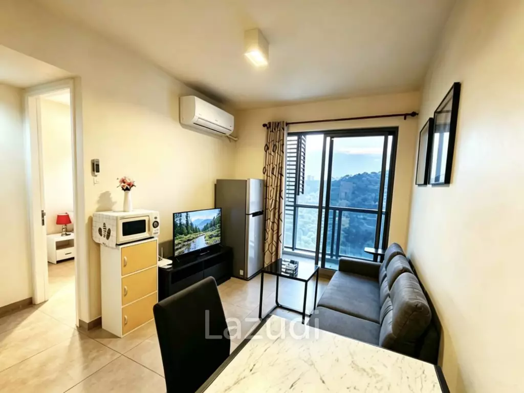 Stunning 1-Bedroom Mountain View at Unix South Pattaya
