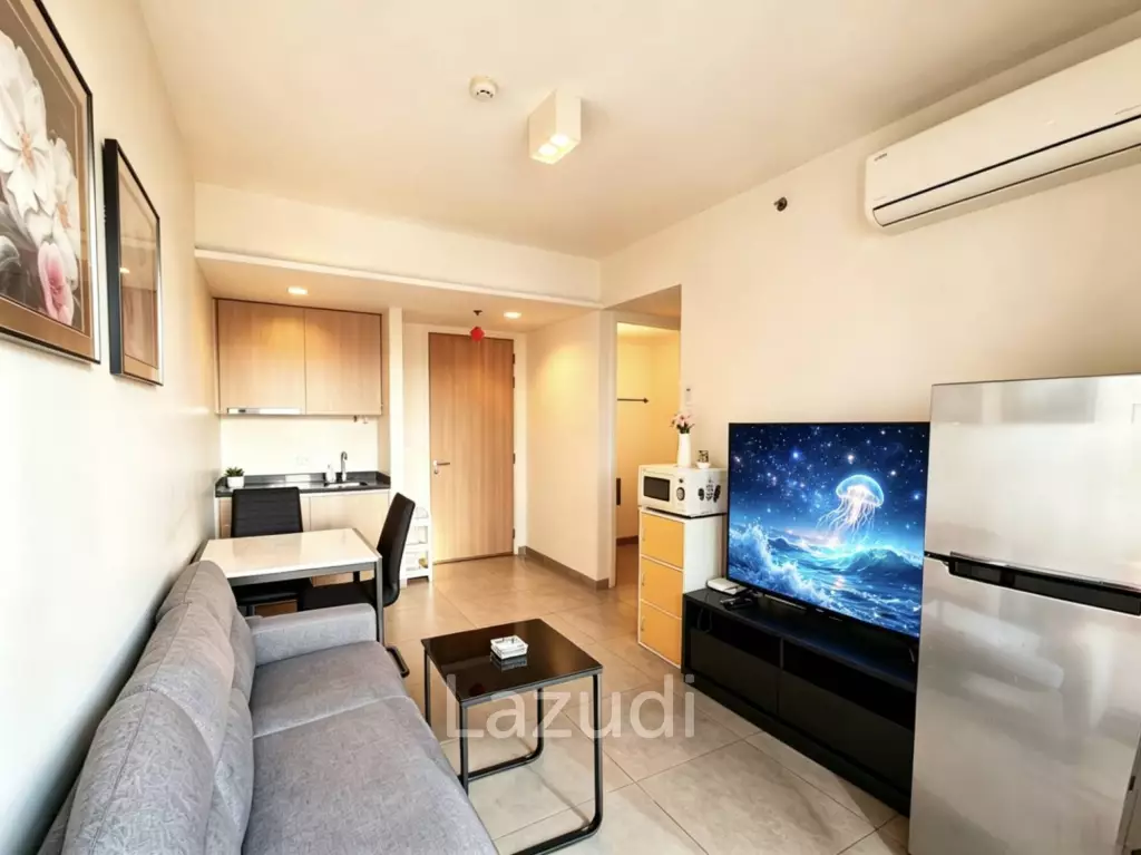 Stunning 1-Bedroom Mountain View at Unix South Pattaya