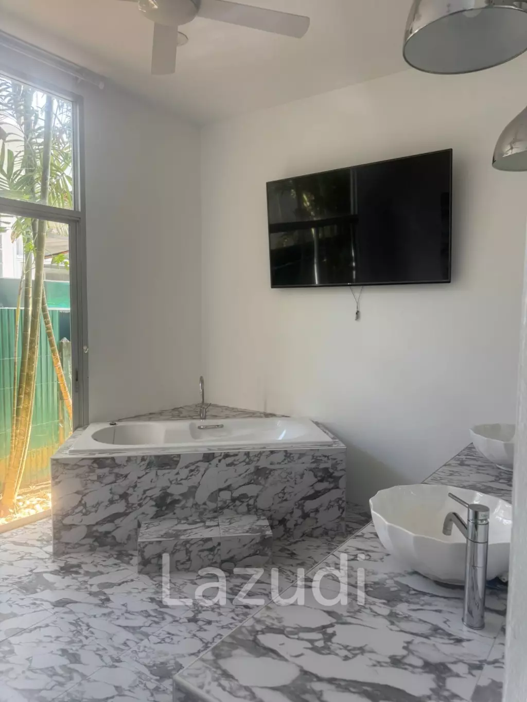Modern 3-Bedroom Pool Villa for Sale in Koh Kaew