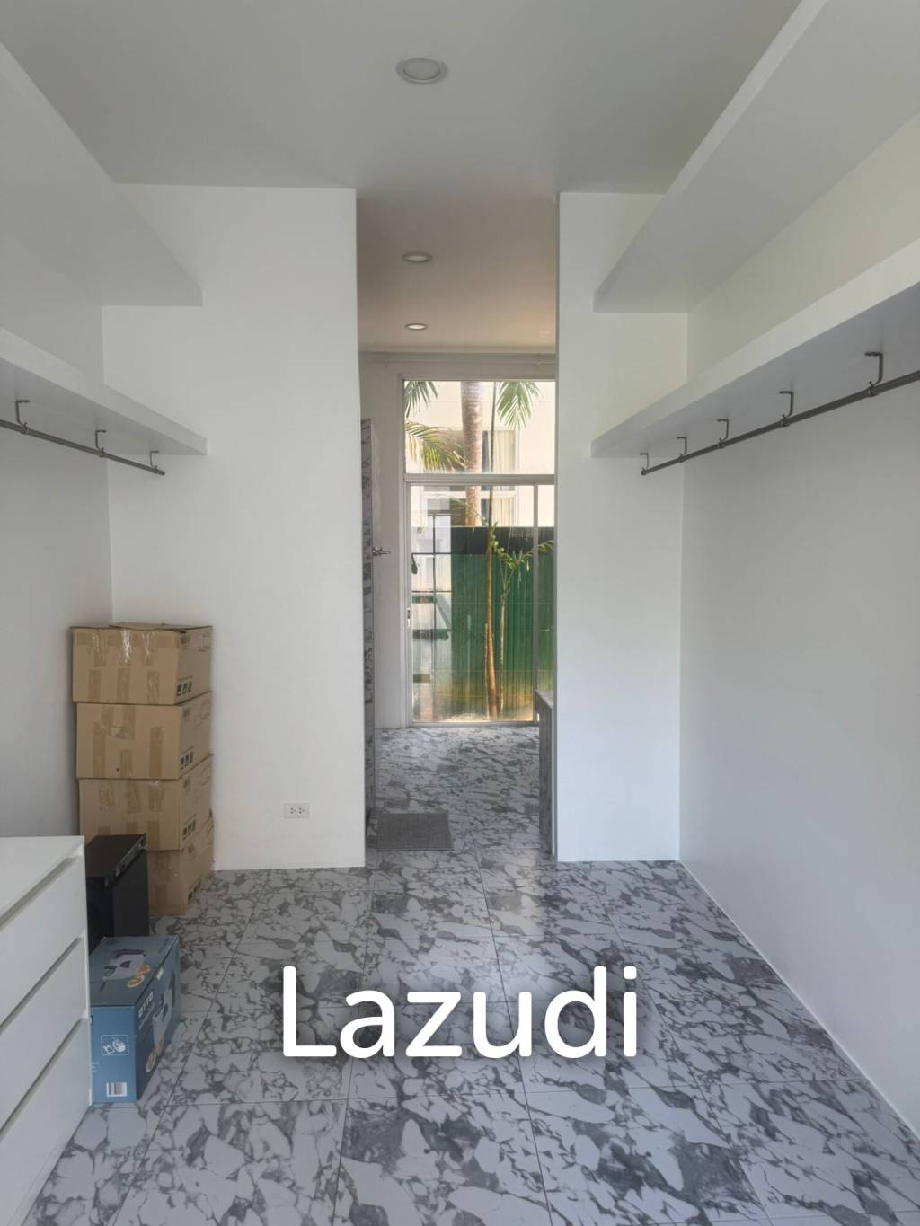 Modern 3-Bedroom Pool Villa for Sale in Koh Kaew