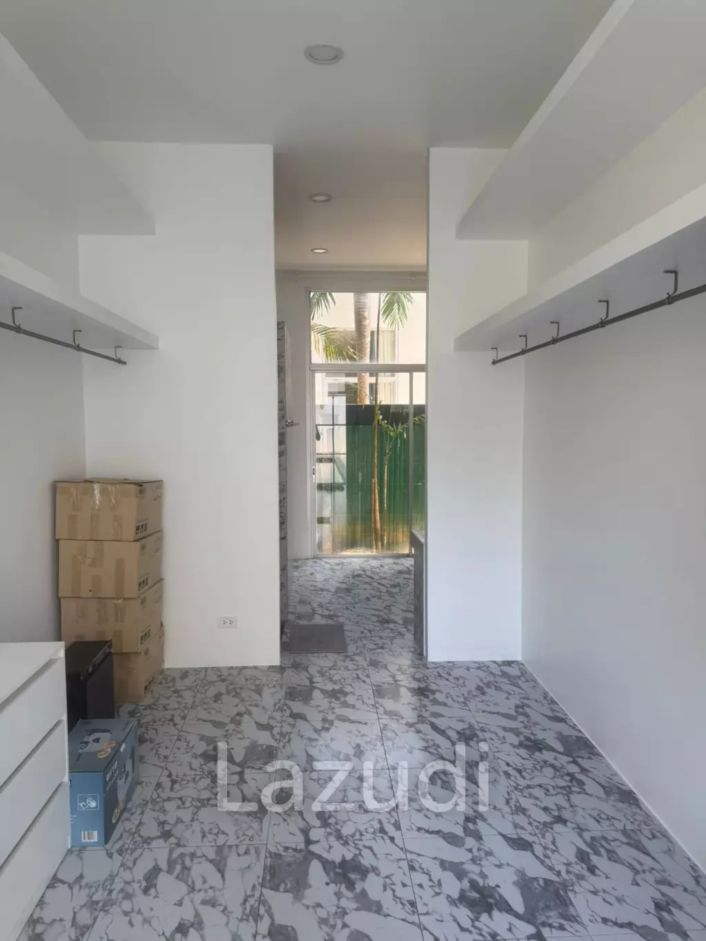 Modern 3-Bedroom Pool Villa for Sale in Koh Kaew