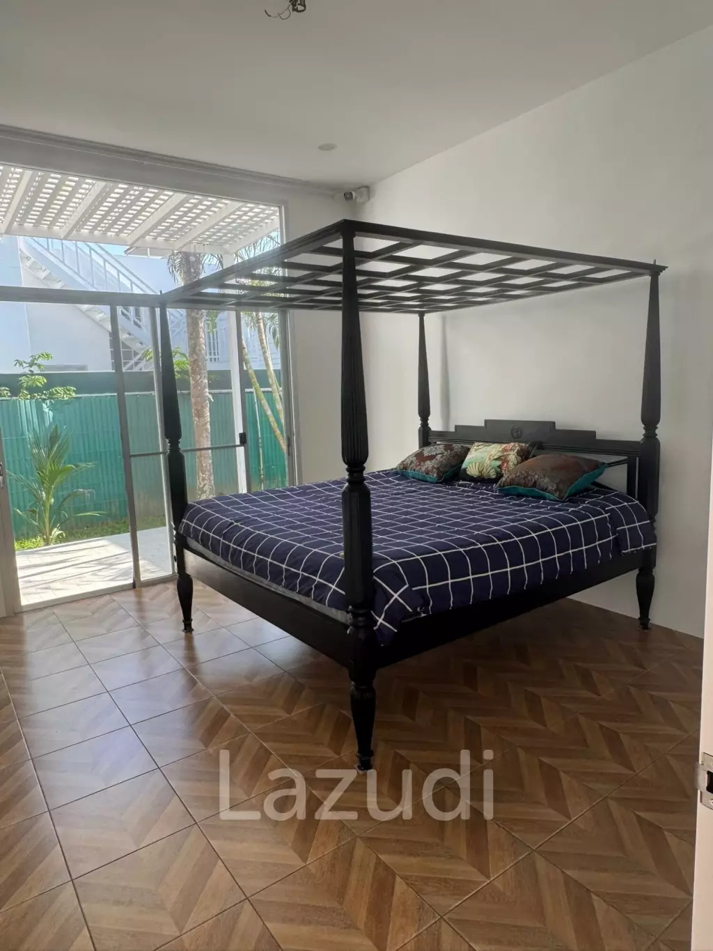 Modern 3-Bedroom Pool Villa for Sale in Koh Kaew