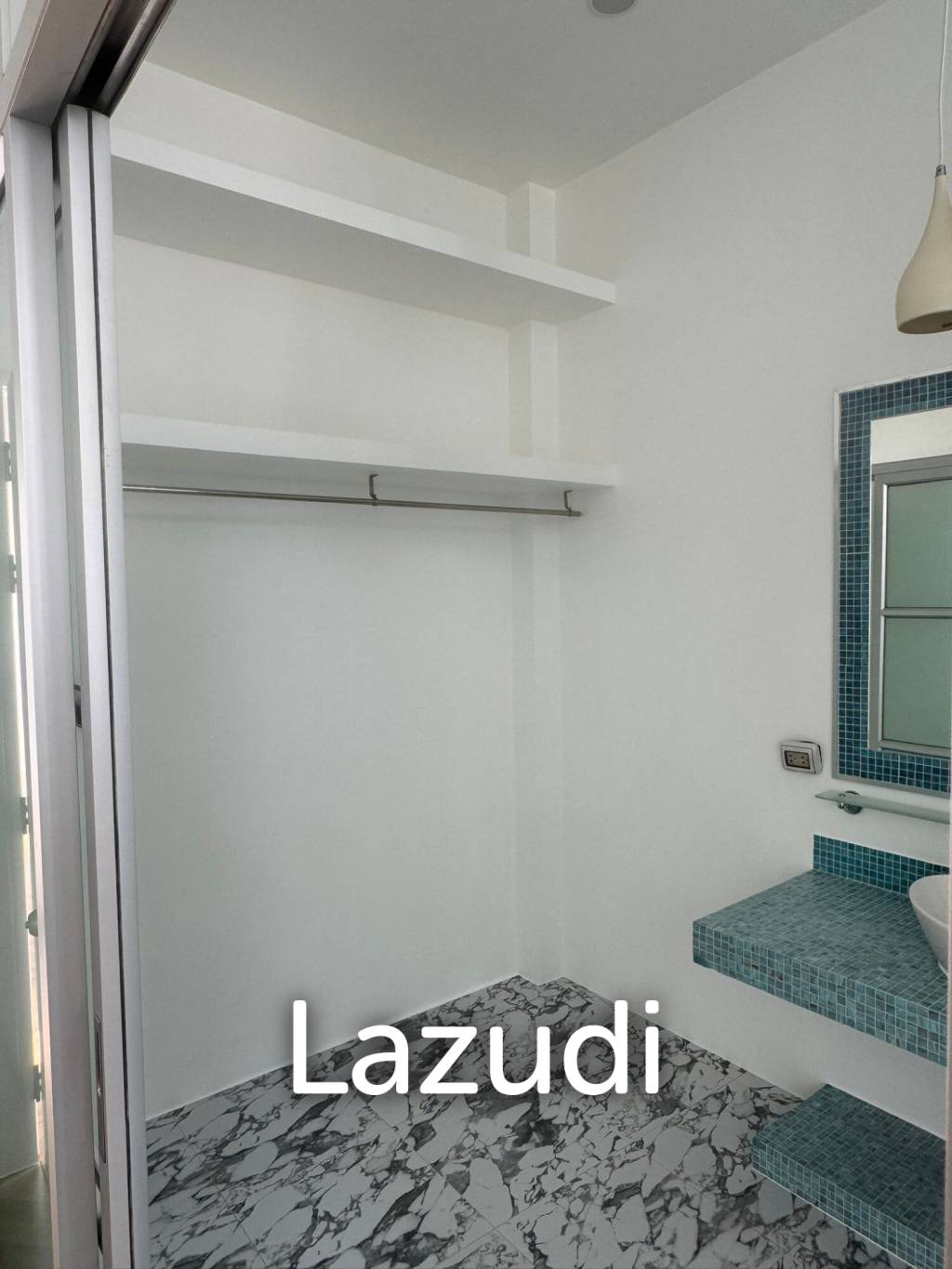 Modern 3-Bedroom Pool Villa for Sale in Koh Kaew