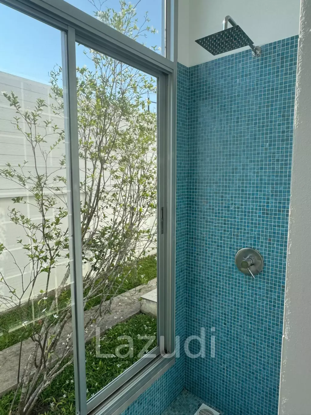 Modern 3-Bedroom Pool Villa for Sale in Koh Kaew