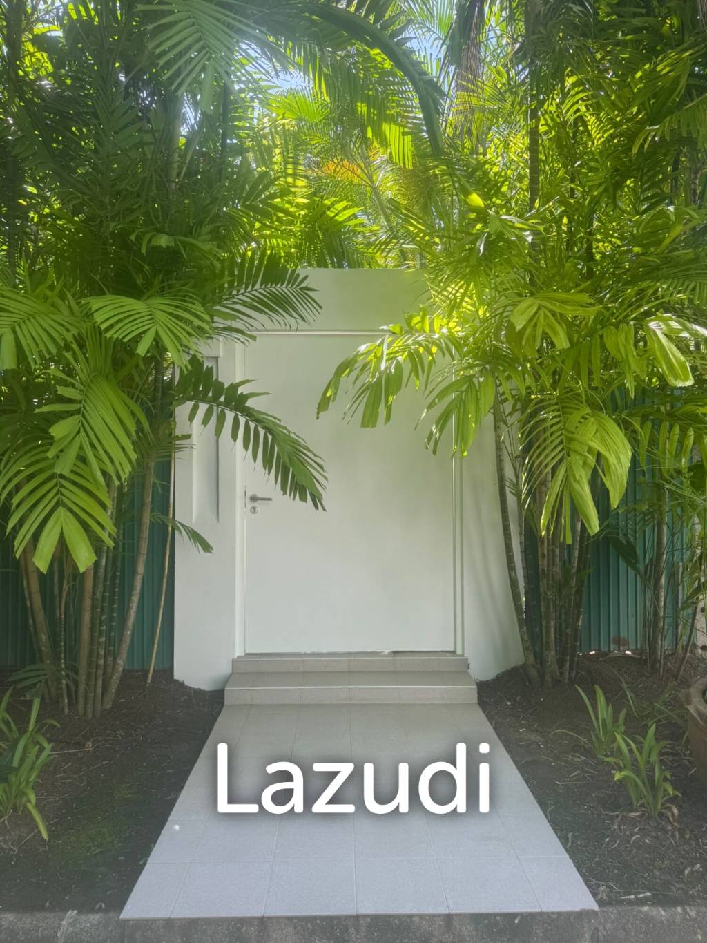 Modern 3-Bedroom Pool Villa for Sale in Koh Kaew