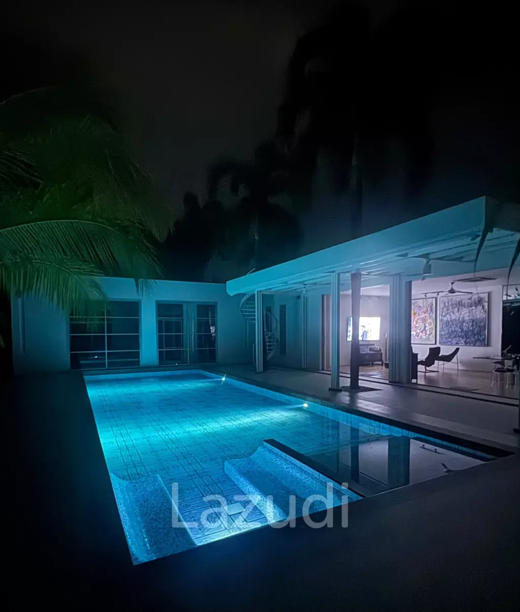 Modern 3-Bedroom Pool Villa for Sale in Koh Kaew