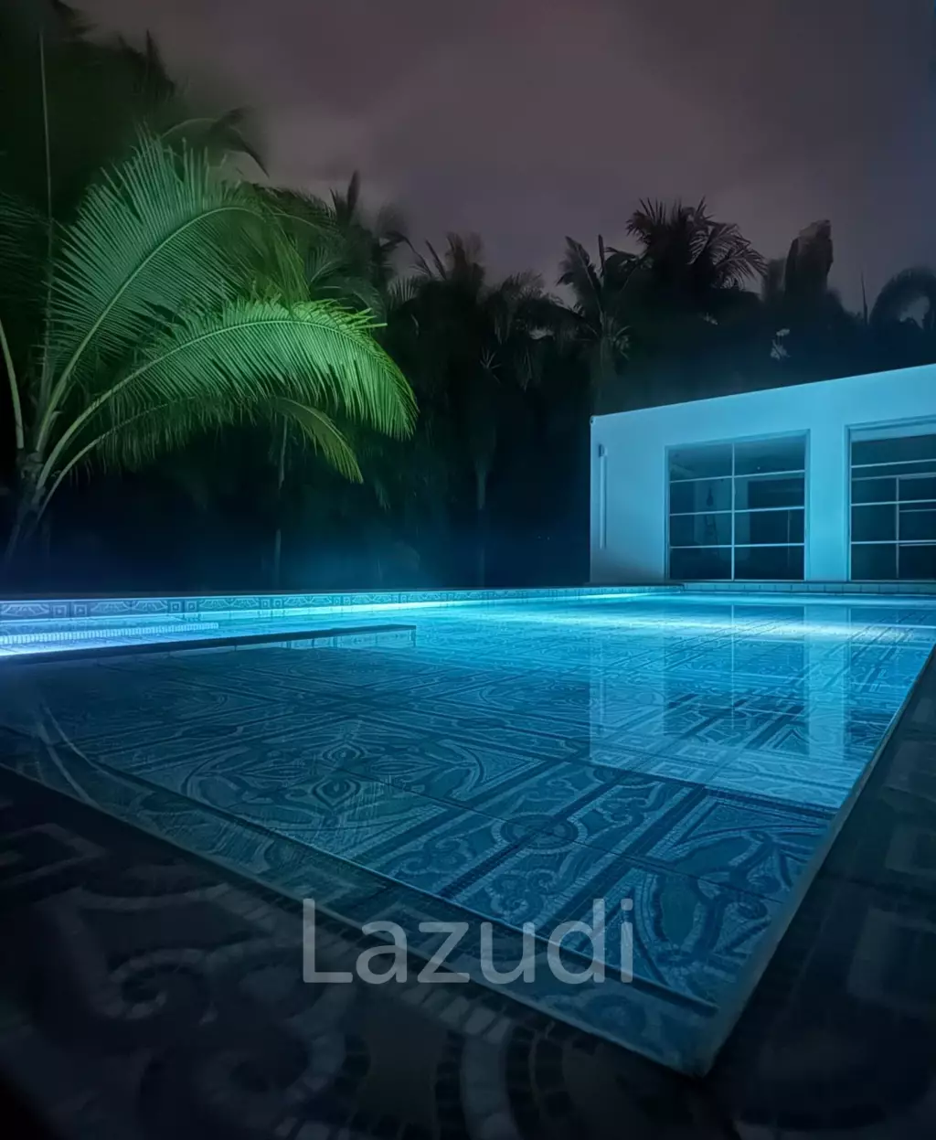 Modern 3-Bedroom Pool Villa for Sale in Koh Kaew
